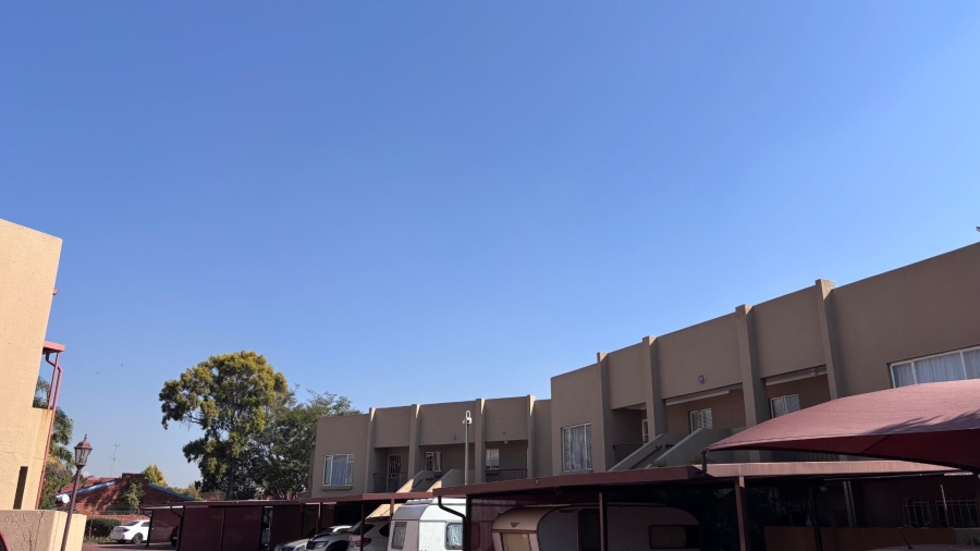 2 Bedroom Property for Sale in Dorandia Ext 10 Gauteng