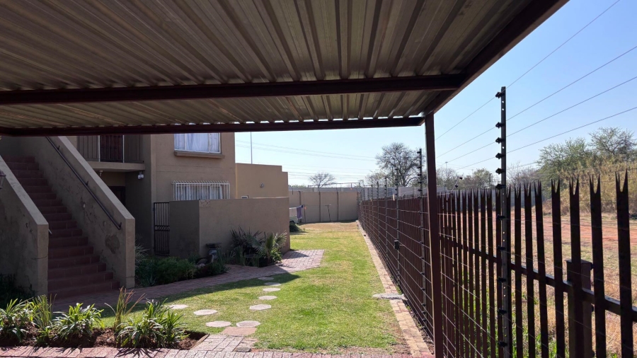 2 Bedroom Property for Sale in Dorandia Ext 10 Gauteng