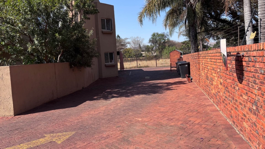 2 Bedroom Property for Sale in Dorandia Ext 10 Gauteng