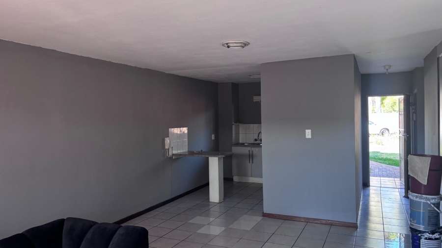 2 Bedroom Property for Sale in Dorandia Ext 10 Gauteng