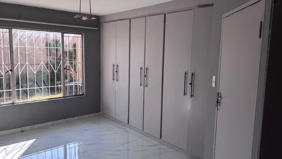 2 Bedroom Property for Sale in Dorandia Ext 10 Gauteng