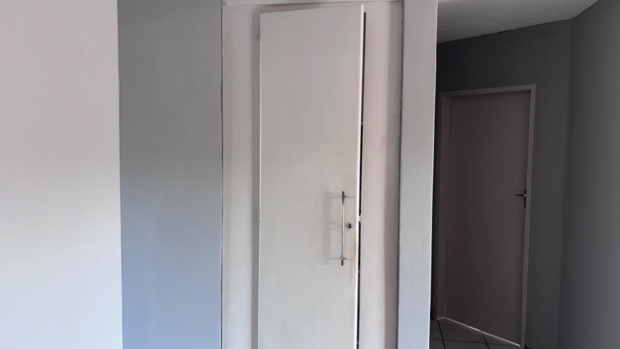 2 Bedroom Property for Sale in Dorandia Ext 10 Gauteng