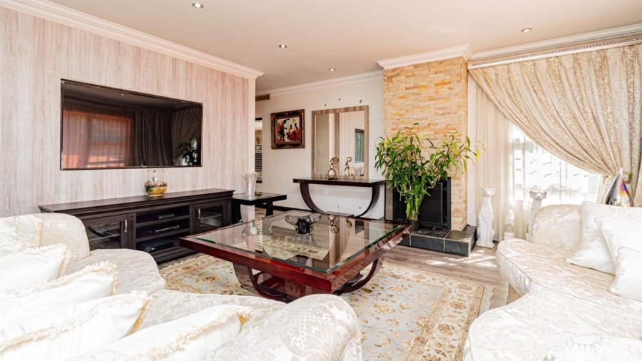 4 Bedroom Property for Sale in Meyersdal Gauteng