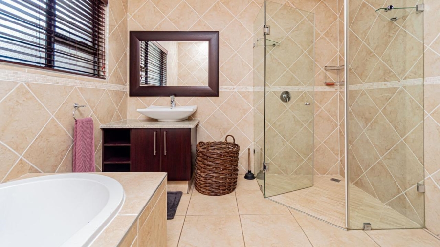 4 Bedroom Property for Sale in Meyersdal Gauteng