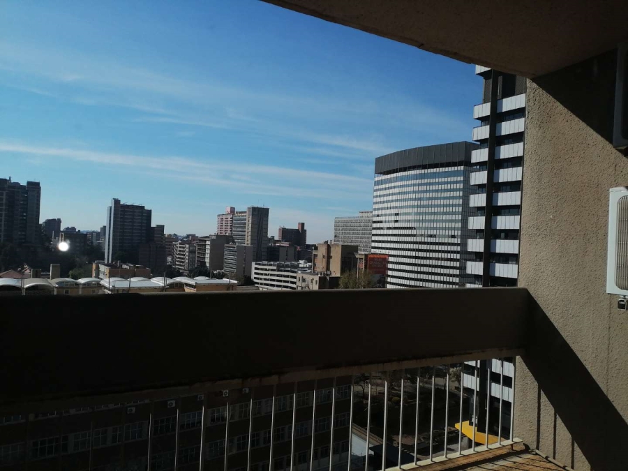 1 Bedroom Property for Sale in Braamfontein Gauteng