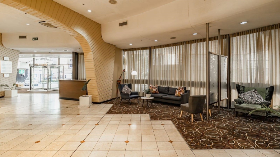 1 Bedroom Property for Sale in Braamfontein Gauteng