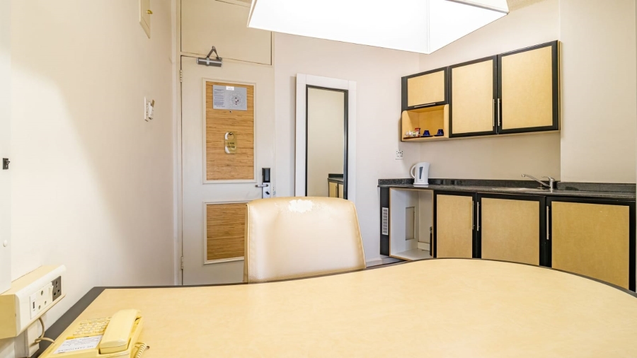 1 Bedroom Property for Sale in Braamfontein Gauteng