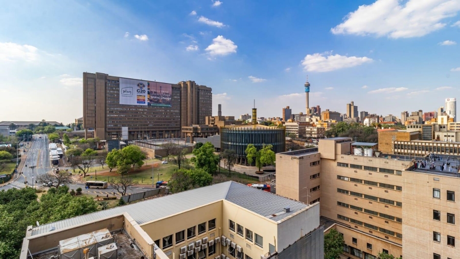 1 Bedroom Property for Sale in Braamfontein Gauteng