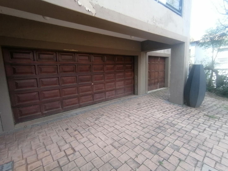 4 Bedroom Property for Sale in Amandasig Gauteng