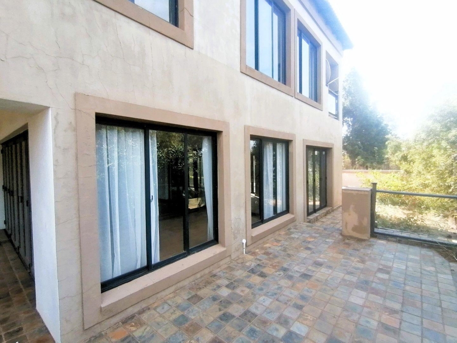 4 Bedroom Property for Sale in Amandasig Gauteng