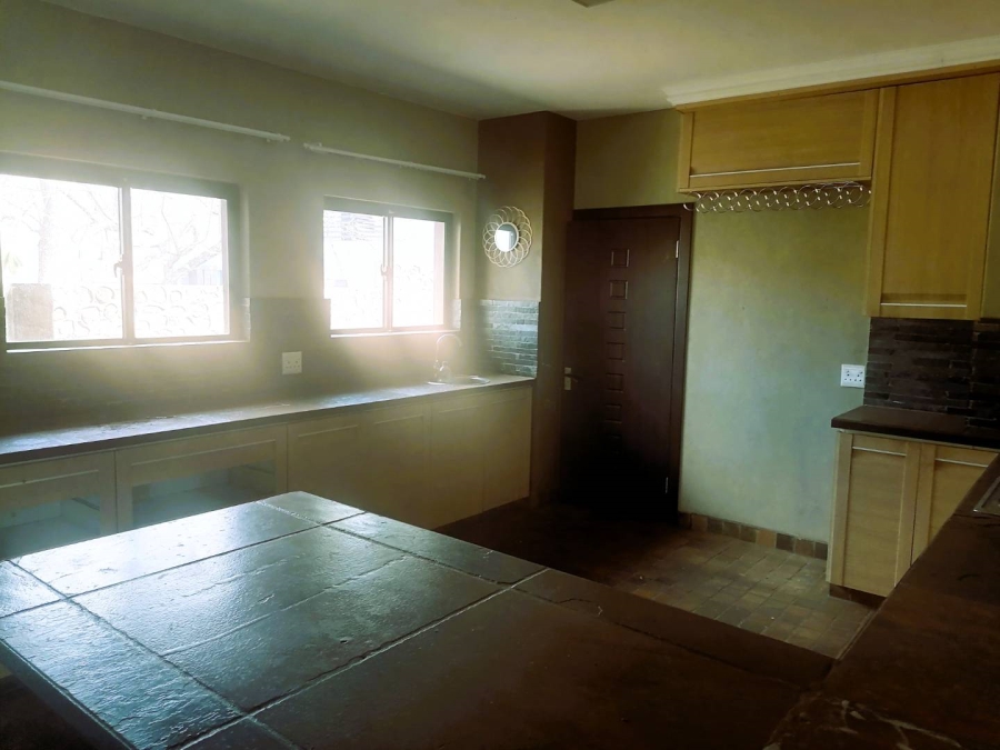 4 Bedroom Property for Sale in Amandasig Gauteng