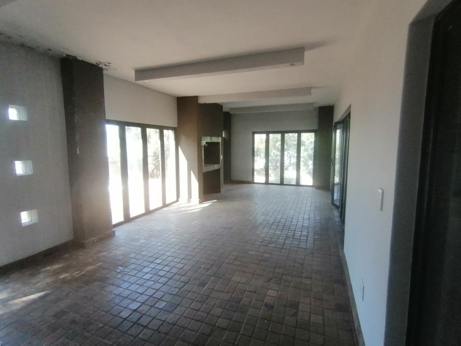 4 Bedroom Property for Sale in Amandasig Gauteng