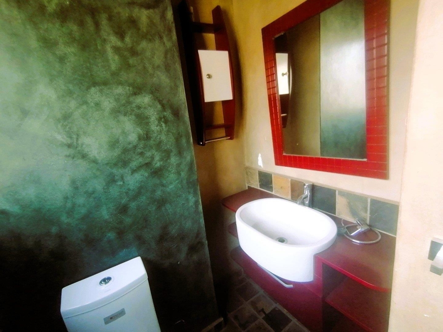 4 Bedroom Property for Sale in Amandasig Gauteng
