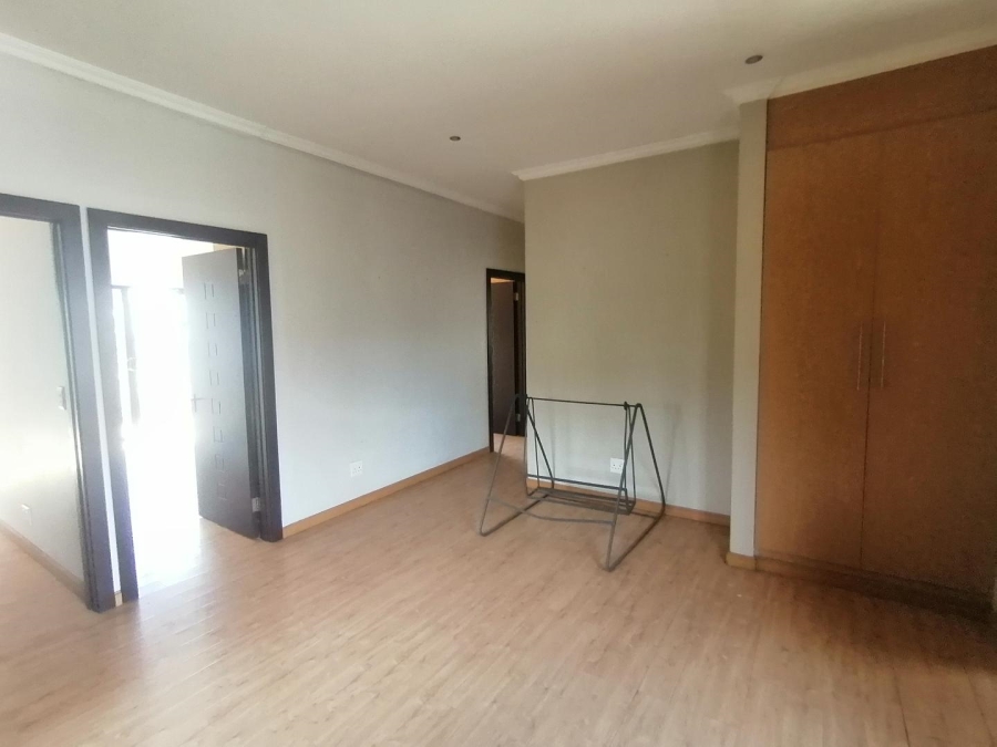 4 Bedroom Property for Sale in Amandasig Gauteng