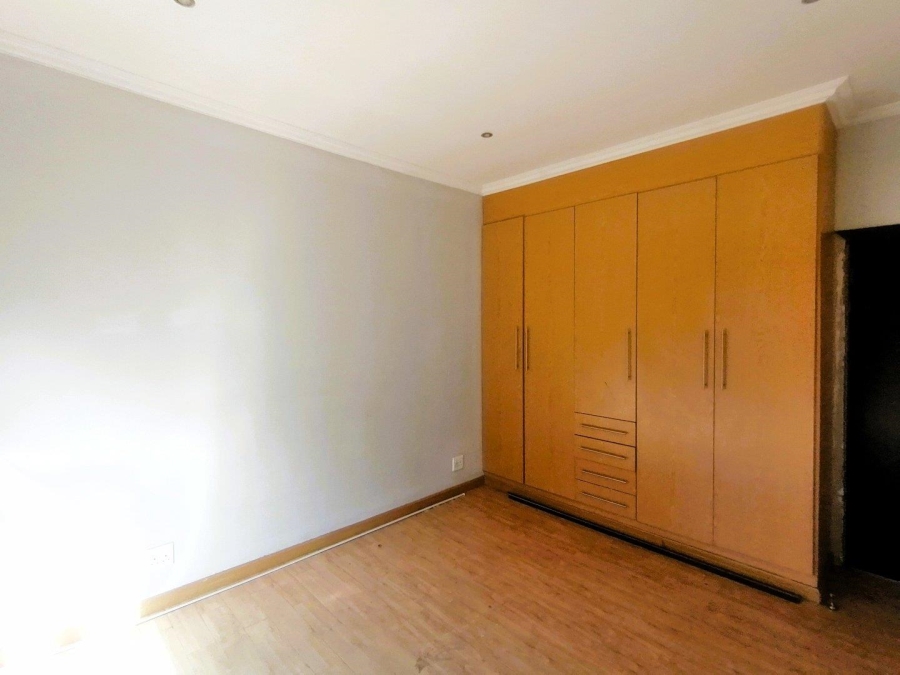 4 Bedroom Property for Sale in Amandasig Gauteng