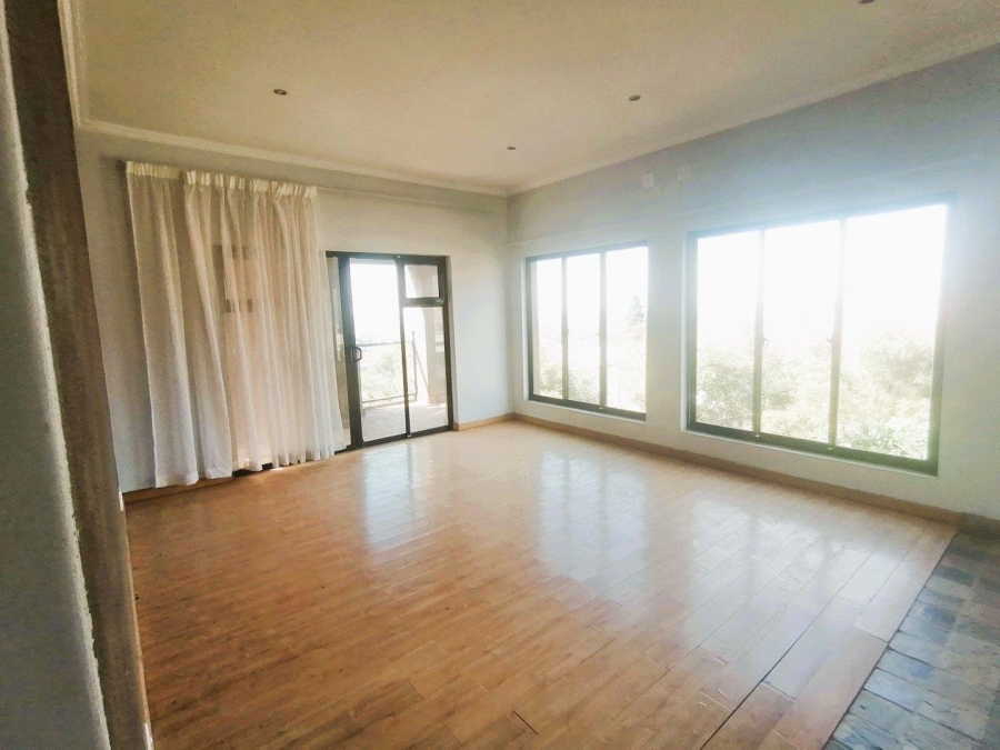 4 Bedroom Property for Sale in Amandasig Gauteng