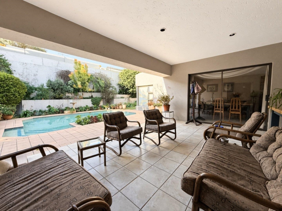 4 Bedroom Property for Sale in Bryanston Gauteng