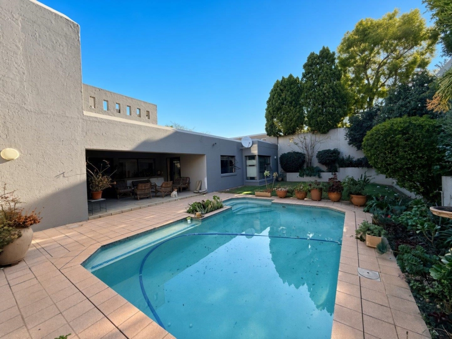 4 Bedroom Property for Sale in Bryanston Gauteng