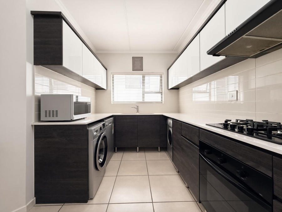 3 Bedroom Property for Sale in Greenstone Hill Gauteng