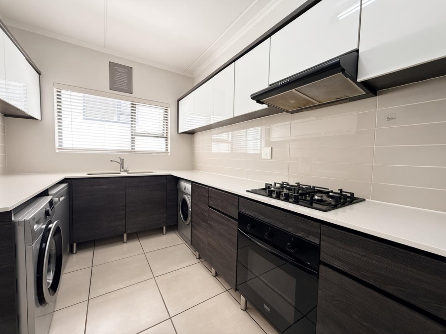 3 Bedroom Property for Sale in Greenstone Hill Gauteng