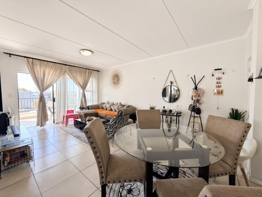 3 Bedroom Property for Sale in Greenstone Hill Gauteng