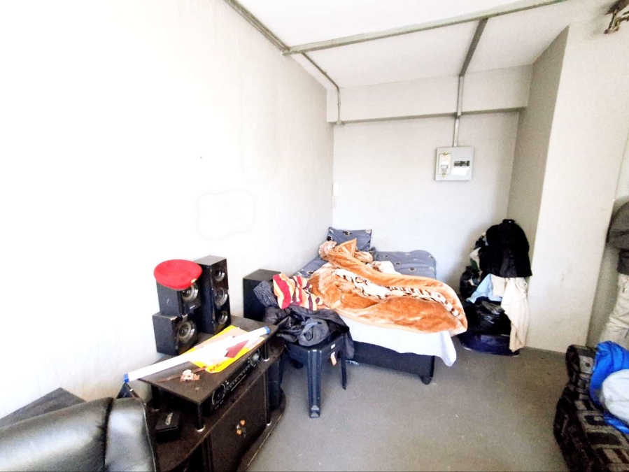 1 Bedroom Property for Sale in Johannesburg Central Gauteng
