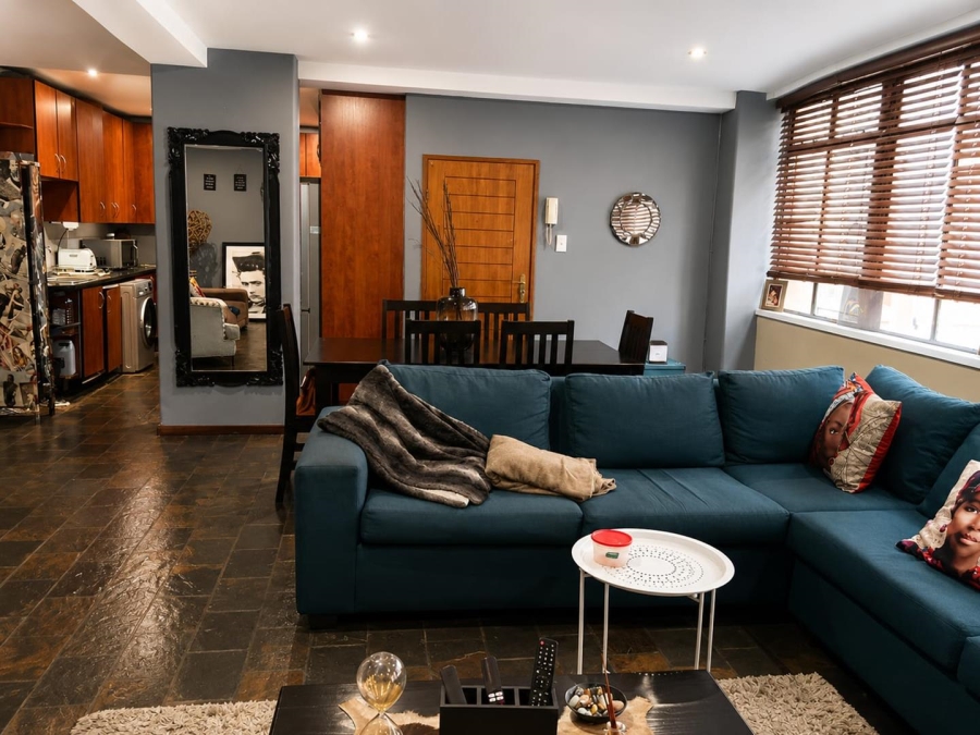 2 Bedroom Property for Sale in Johannesburg Central Gauteng