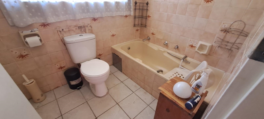 To Let 3 Bedroom Property for Rent in Elandspark Gauteng