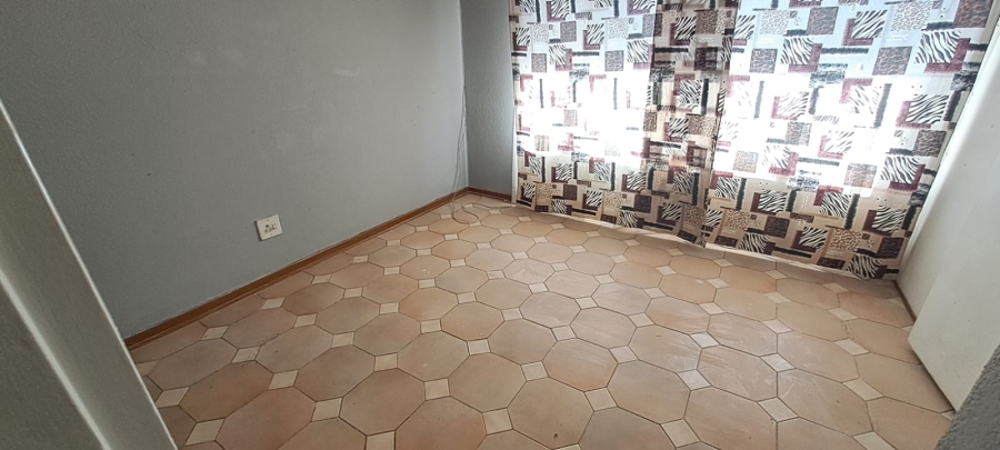 To Let 3 Bedroom Property for Rent in Elandspark Gauteng