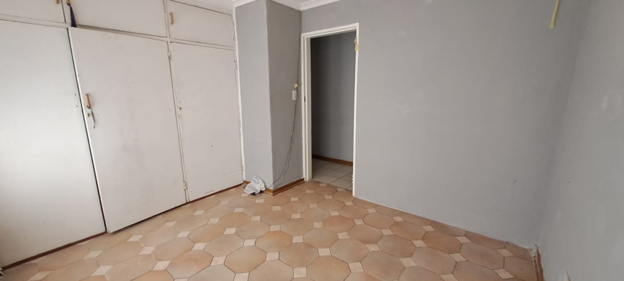 To Let 3 Bedroom Property for Rent in Elandspark Gauteng