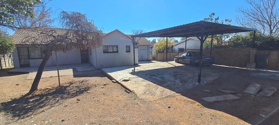To Let 3 Bedroom Property for Rent in Elandspark Gauteng
