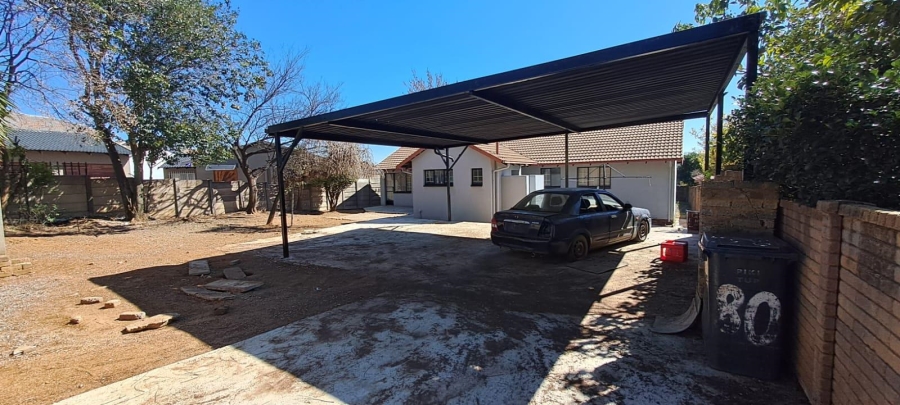 To Let 3 Bedroom Property for Rent in Elandspark Gauteng