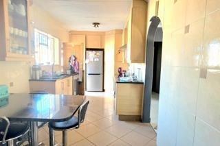 4 Bedroom Property for Sale in Brackendowns Gauteng