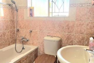 4 Bedroom Property for Sale in Brackendowns Gauteng