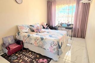 4 Bedroom Property for Sale in Brackendowns Gauteng