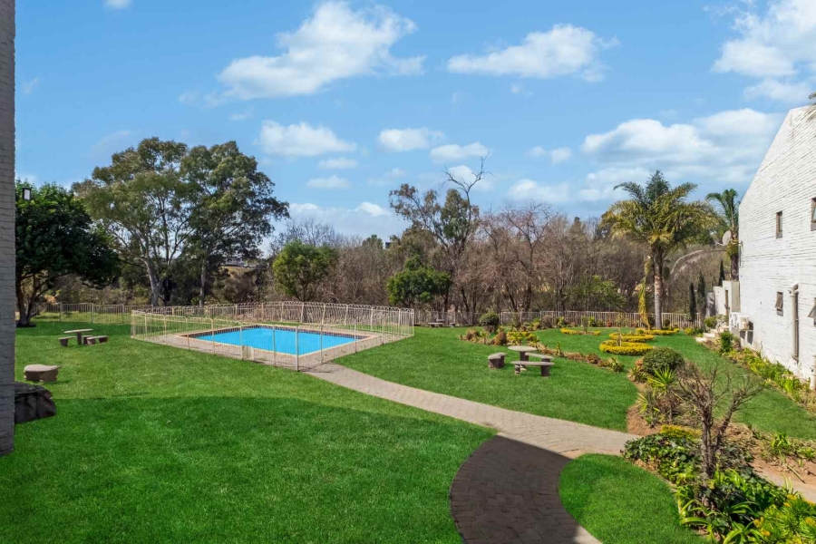 To Let 3 Bedroom Property for Rent in Bryanston Gauteng