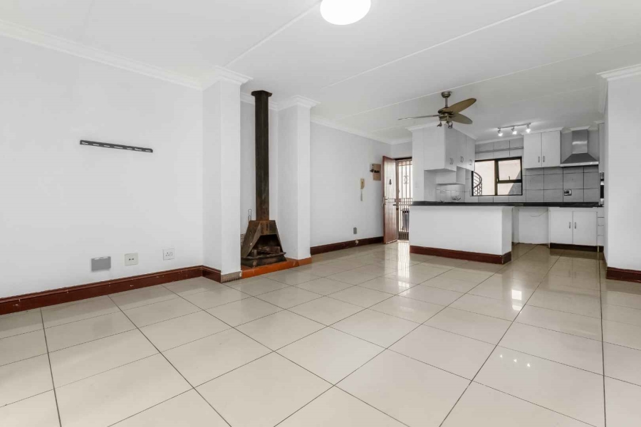 To Let 3 Bedroom Property for Rent in Bryanston Gauteng
