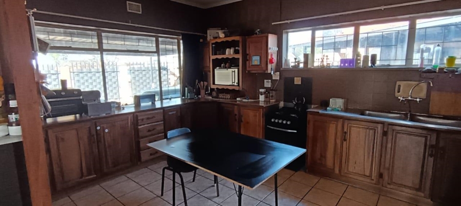 5 Bedroom Property for Sale in Brenthurst Gauteng