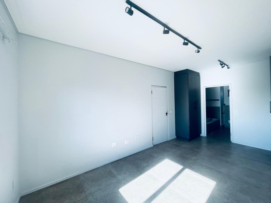 To Let 1 Bedroom Property for Rent in Hyde Park Gauteng