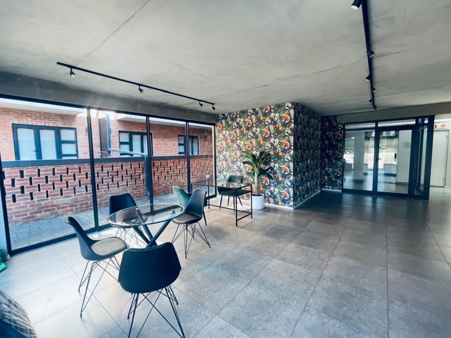 To Let 1 Bedroom Property for Rent in Hyde Park Gauteng