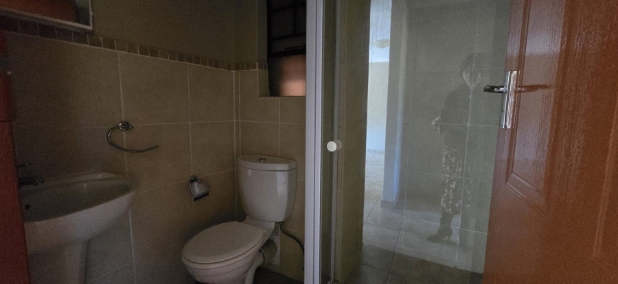 2 Bedroom Property for Sale in Magalieskruin Gauteng