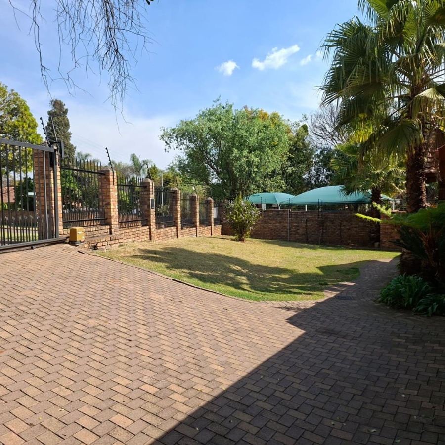 To Let 3 Bedroom Property for Rent in Moreleta Park Gauteng