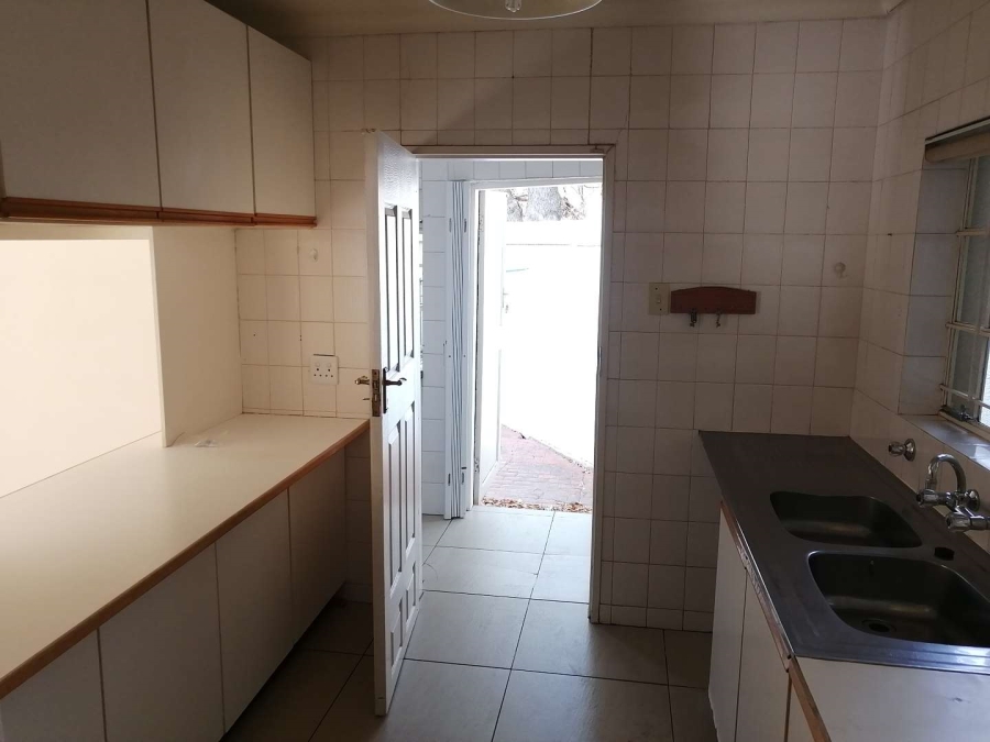 To Let 3 Bedroom Property for Rent in Lynnwood Glen Gauteng