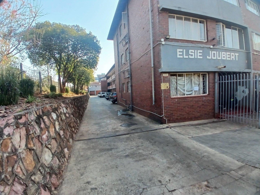 To Let 1 Bedroom Property for Rent in Muckleneuk Gauteng