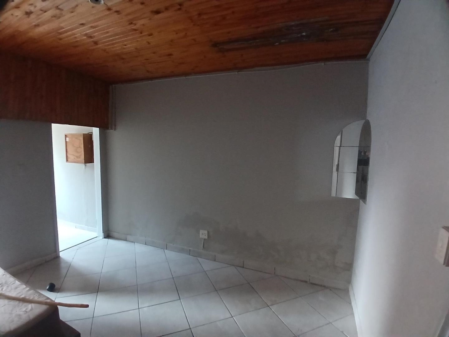 To Let 1 Bedroom Property for Rent in Muckleneuk Gauteng