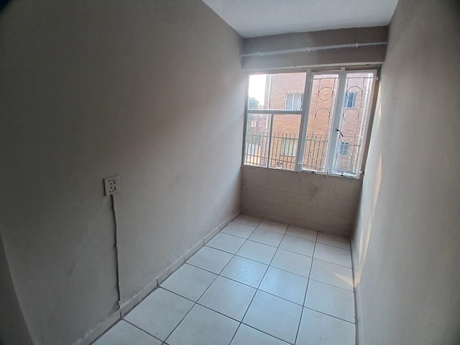To Let 1 Bedroom Property for Rent in Muckleneuk Gauteng