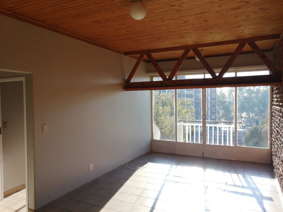 To Let 2 Bedroom Property for Rent in Groenkloof Gauteng
