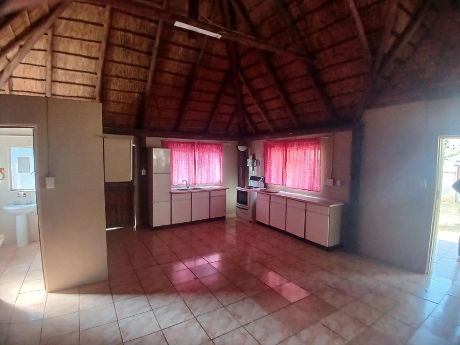 To Let 2 Bedroom Property for Rent in Pretoria North Gauteng