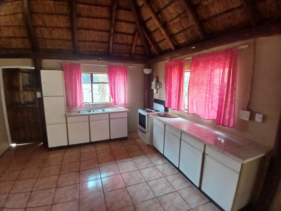 To Let 2 Bedroom Property for Rent in Pretoria North Gauteng