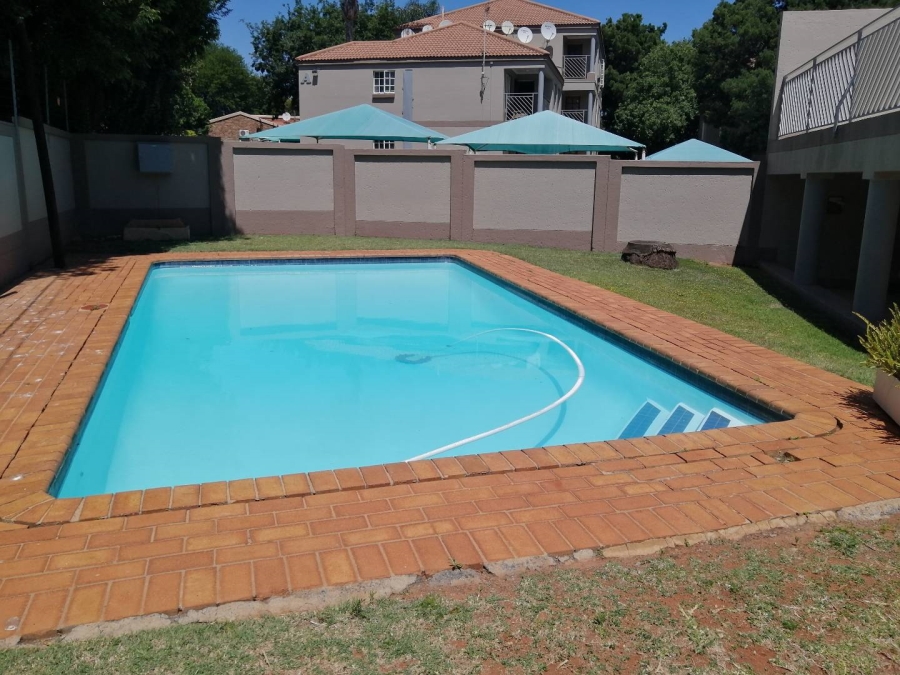 To Let 2 Bedroom Property for Rent in Monument Park Gauteng